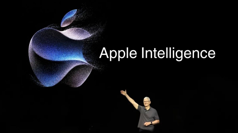 Tim Cook announces Apple Intelligence