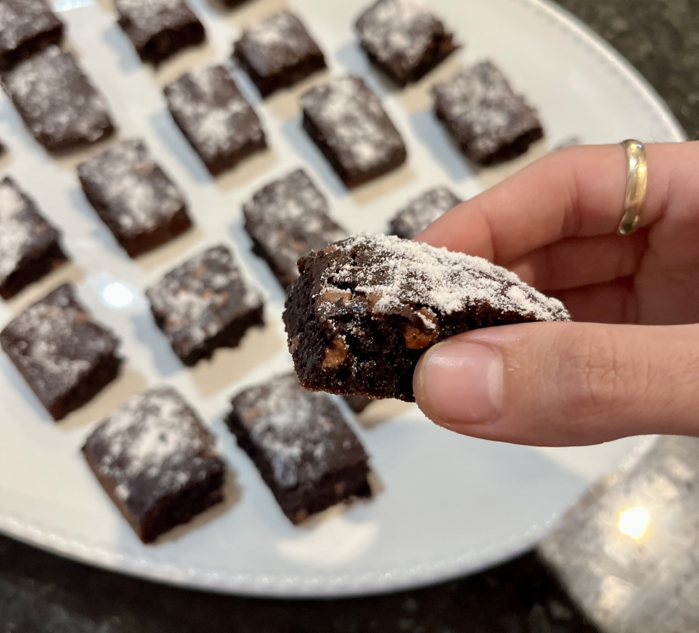 Flynn's Famous Decadent Sugar Free Low Carb Brownies