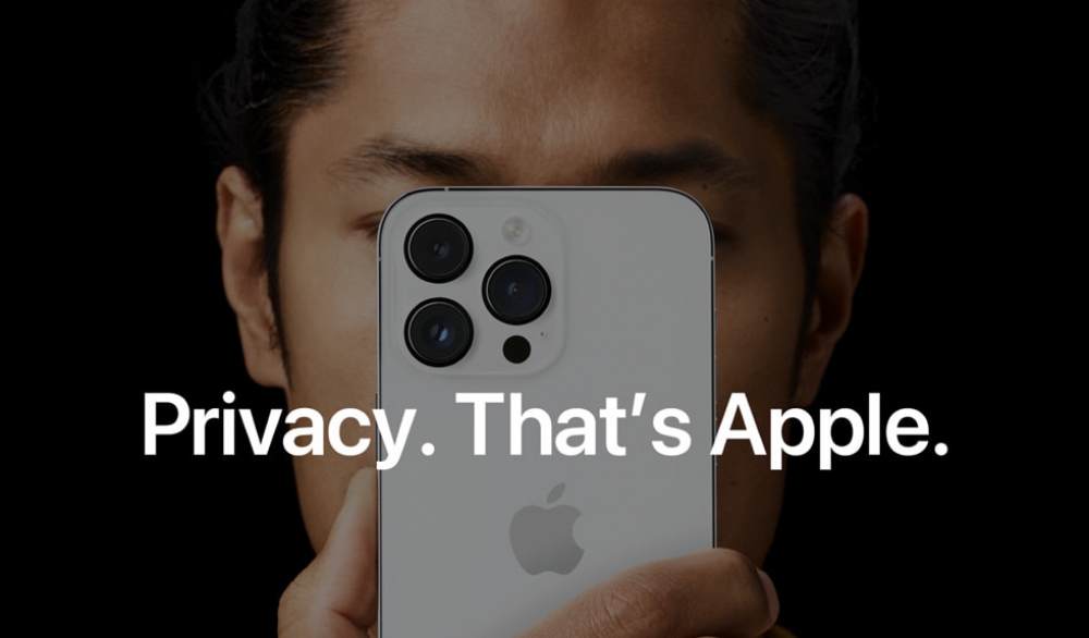 Apple privacy advertisement