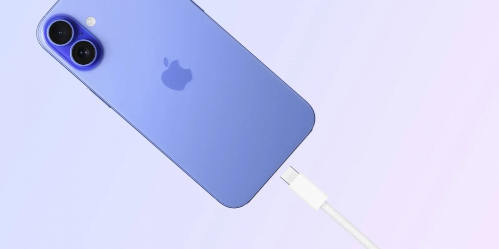 Apple's new iPhones all ship with a USB-C port.