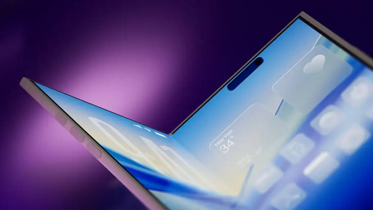 A concept rendering of Apple's upcoming 2026-2027 Foldable iPhone.