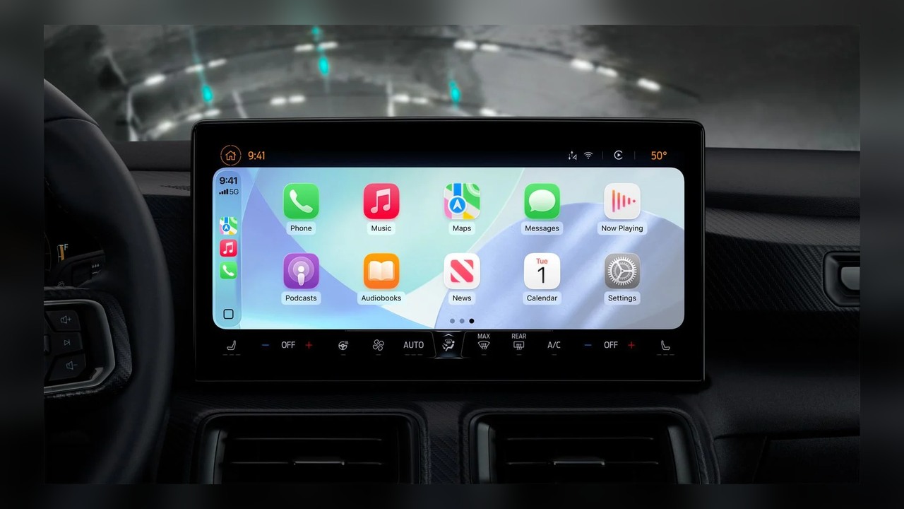 Claude Is Now on CarPlay—Useful, Limited, and a Warning Shot for Siri