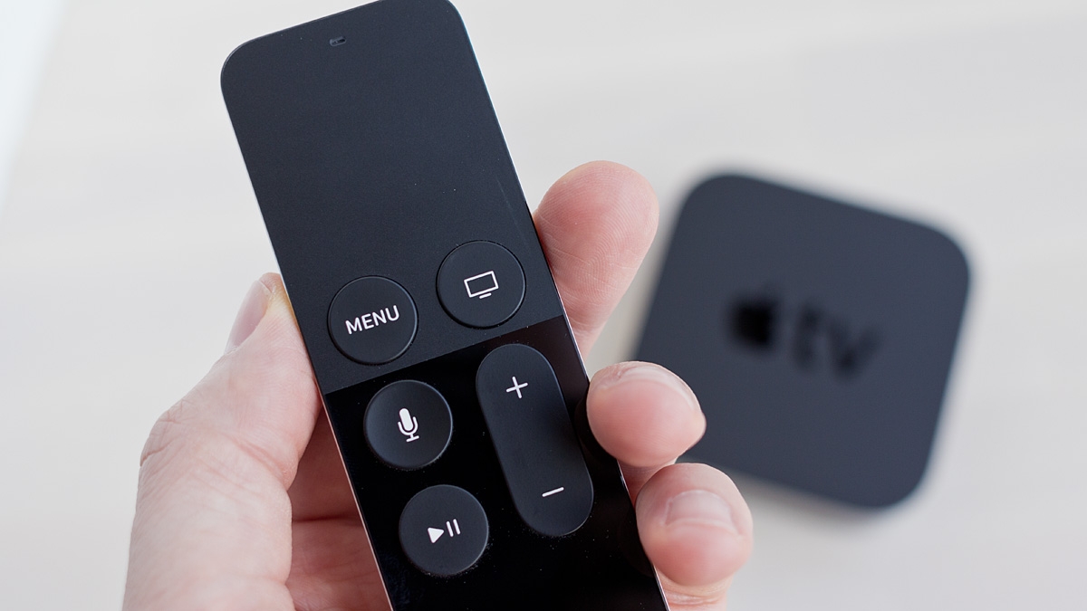 Siri Remote (2015): Users expressed frustration over the impractical design of the first-generation remote.