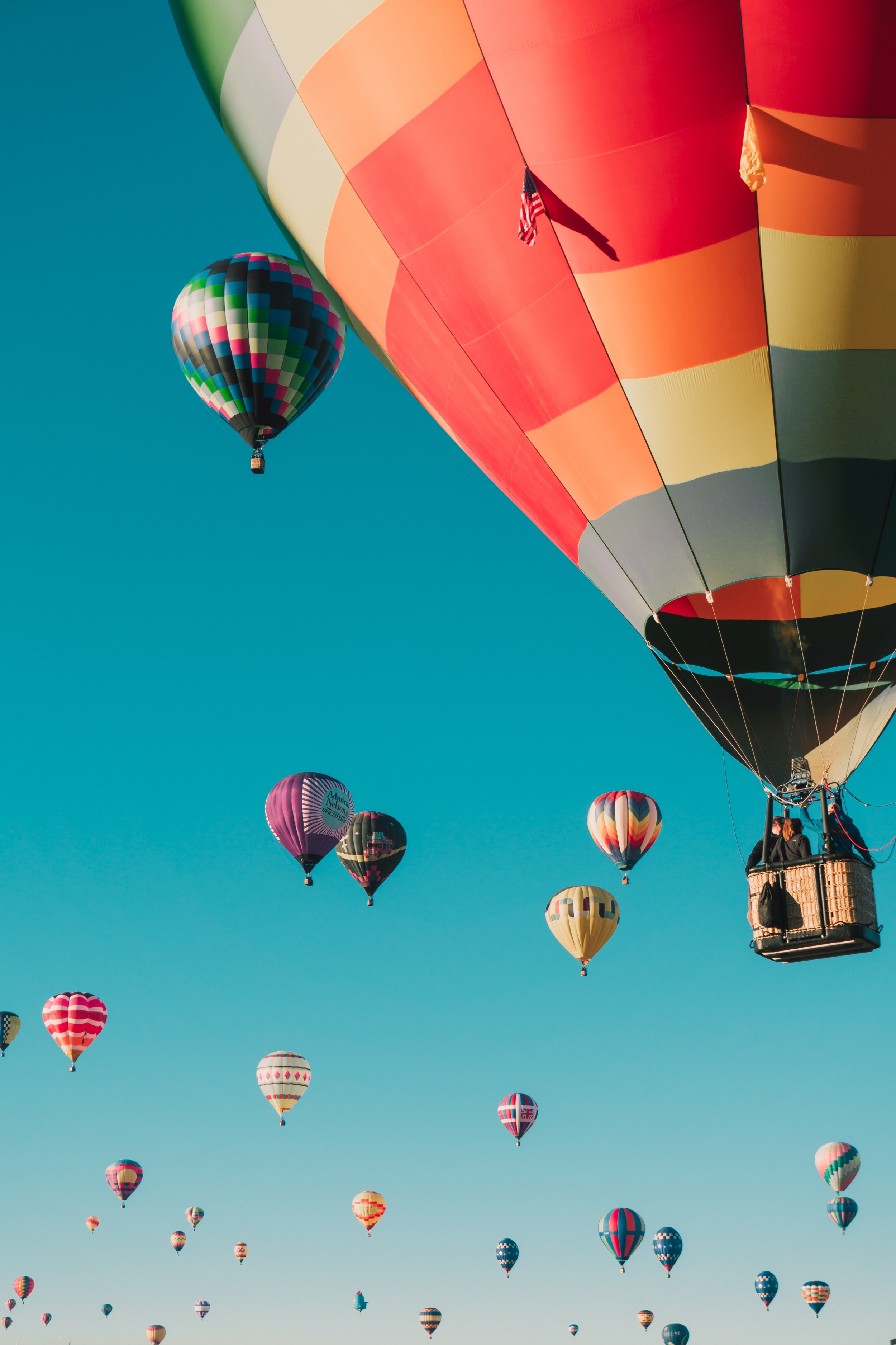 Hot Air Balloon  wallpaper for Apple iPhone, Apple Watch, Mac, iPad and Apple Watch