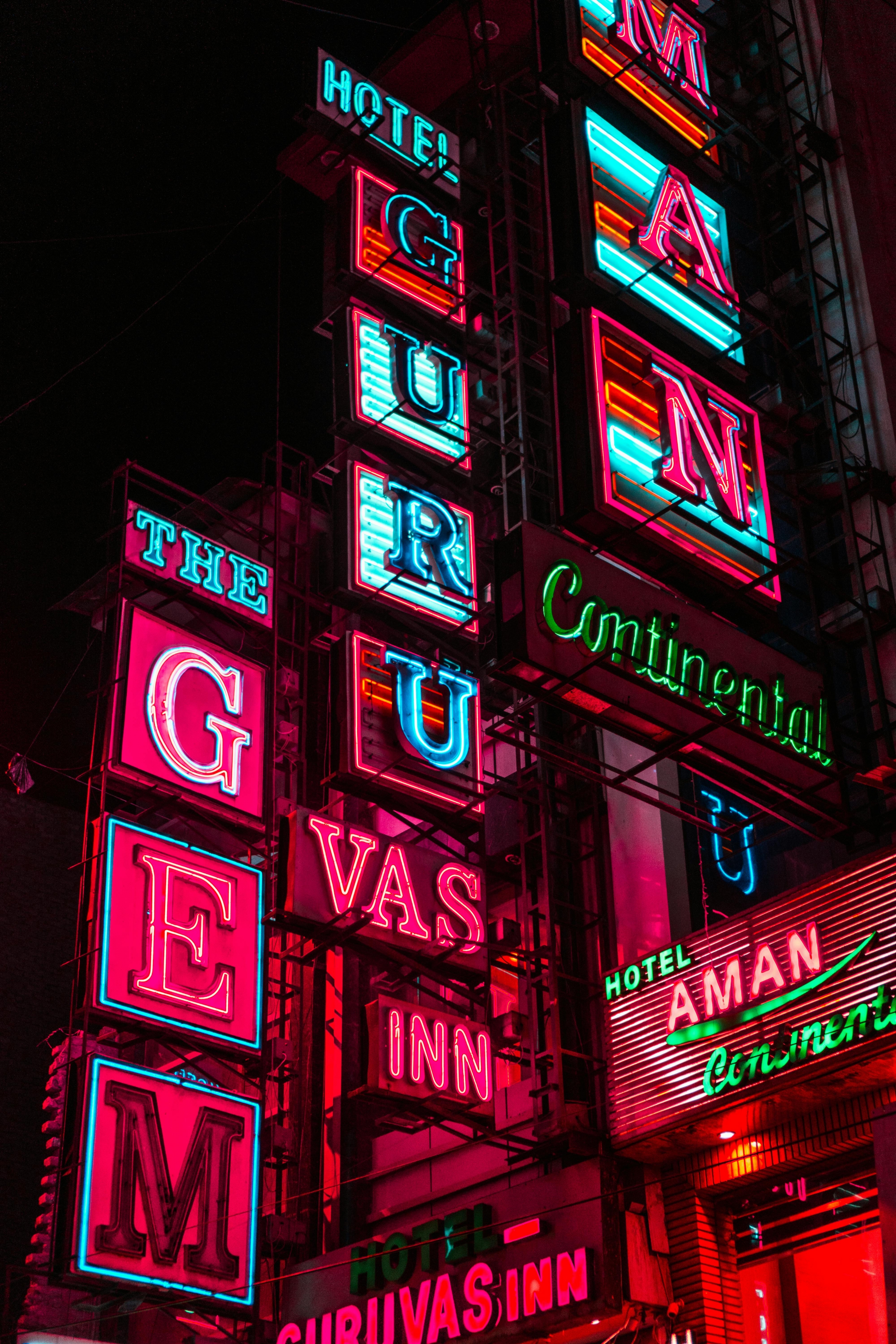 Neon Signs Nevada Colorful wallpaper for Apple iPhone, Apple Watch, Mac, iPad and Apple Watch