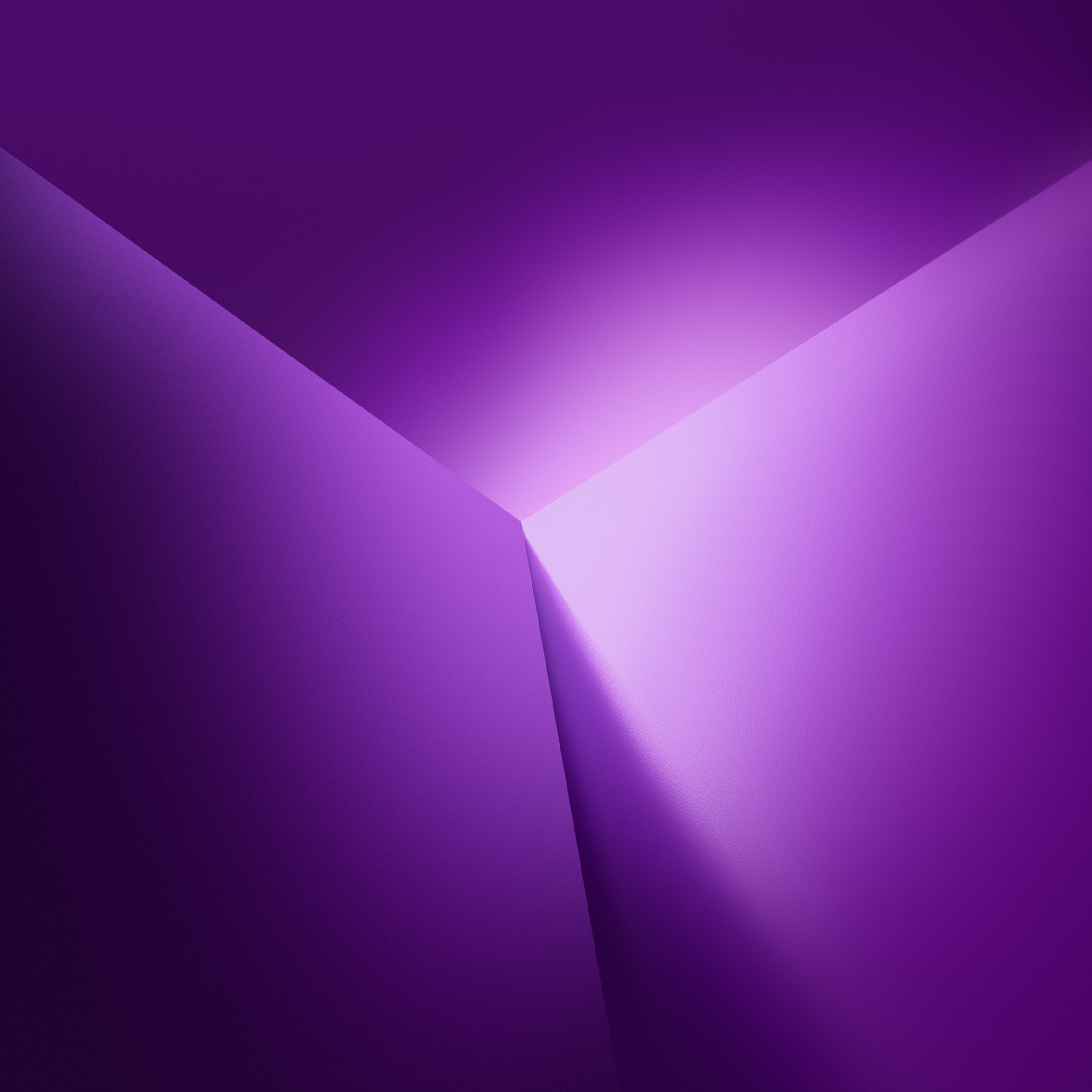 Purple Minimal Gradient Simple OxygenOS 15 Stock Default Wallpaper Desktop Image For Apple iPad Tablets