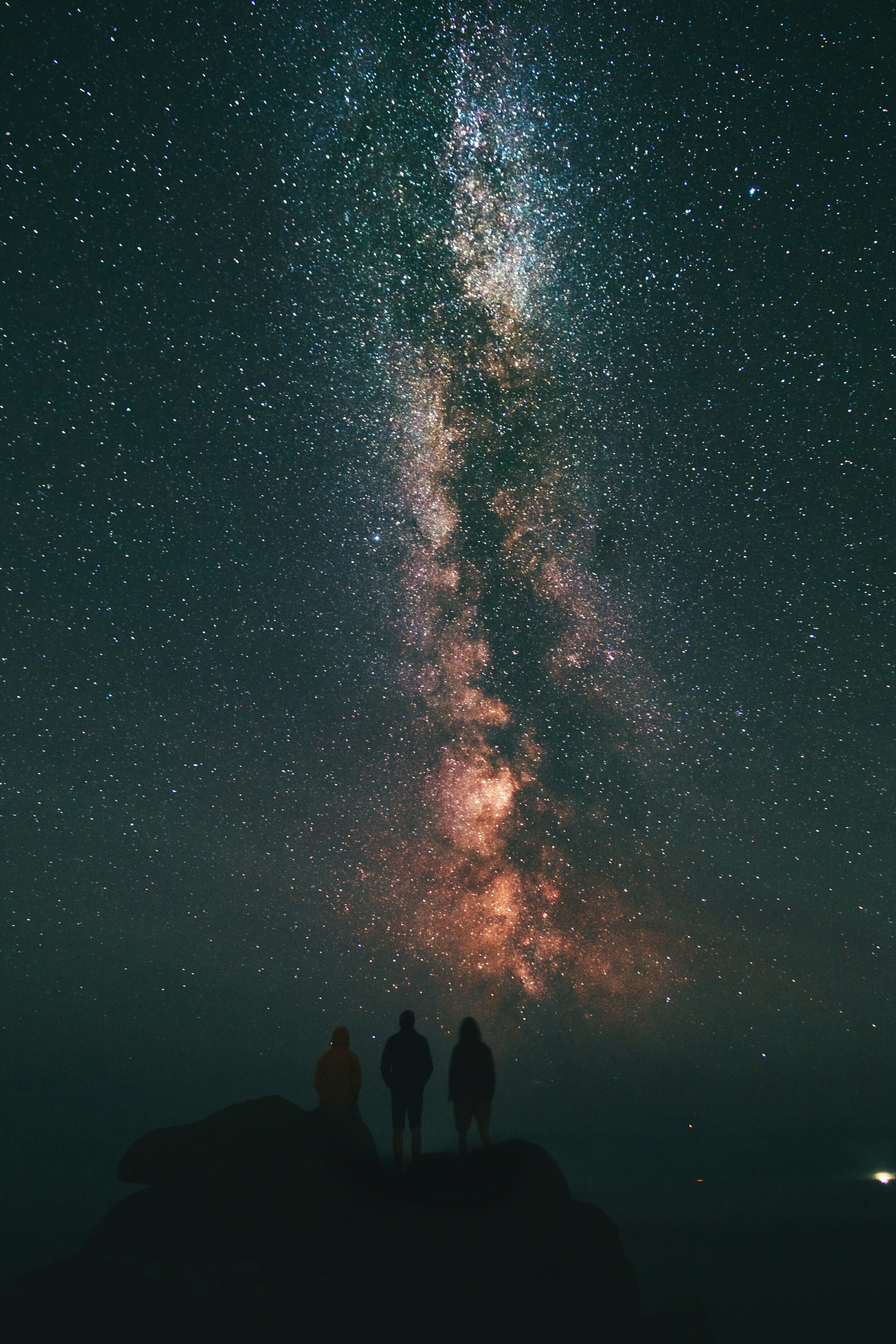 Three People Looking At A Galaxy Full Of Stars Planets Cosmos Best Free Wallpapers Backgrounds Desktop Pictures For Apple iPad Tablets And Android HD High Resolution 4K