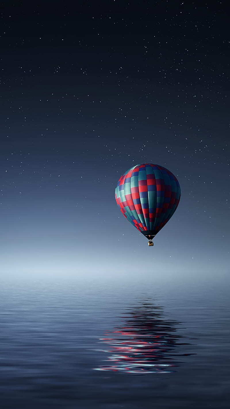 5K iPhone 16 HD Wallpaper Hot Air Balloon Sea