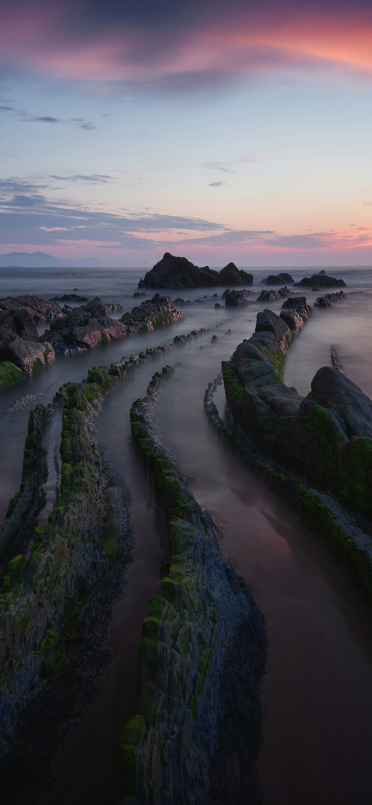Barrika Beach Sunset Best Apple iOS Home Screen And Lock Screen Wallpapers And Screensavers Of 2025