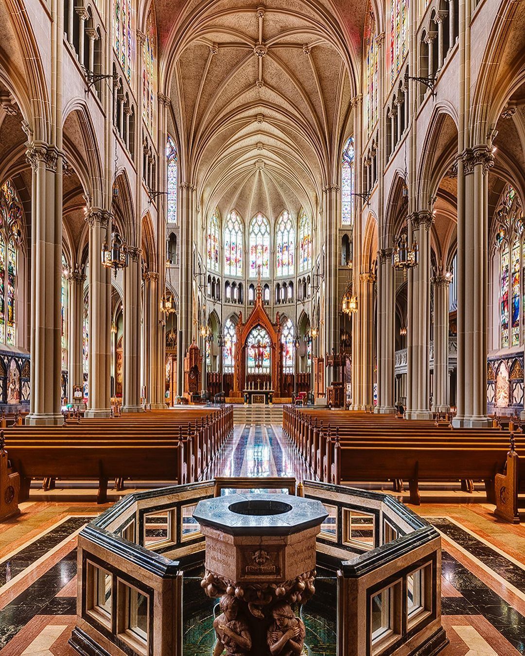 Beautiful Detailed Intricate Cathedral Inside Covington County Kentucky State United States Of America Towns USA