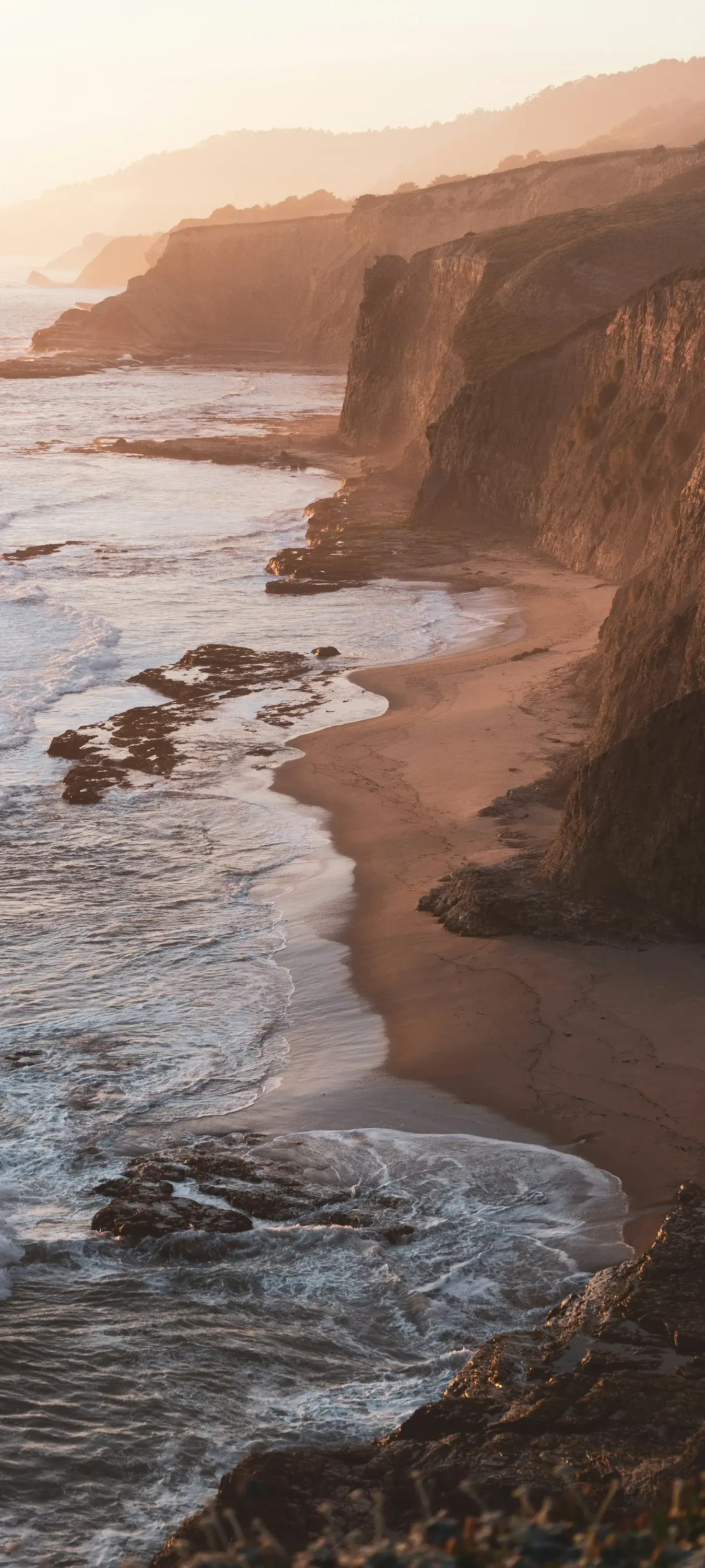 Cliffside Beaches In Cali Best Shots Of California State Landscapes Nature 2K 4K HD United States USA wallpaper for Apple iPhone, Apple Watch, Mac, iPad and Apple Watch