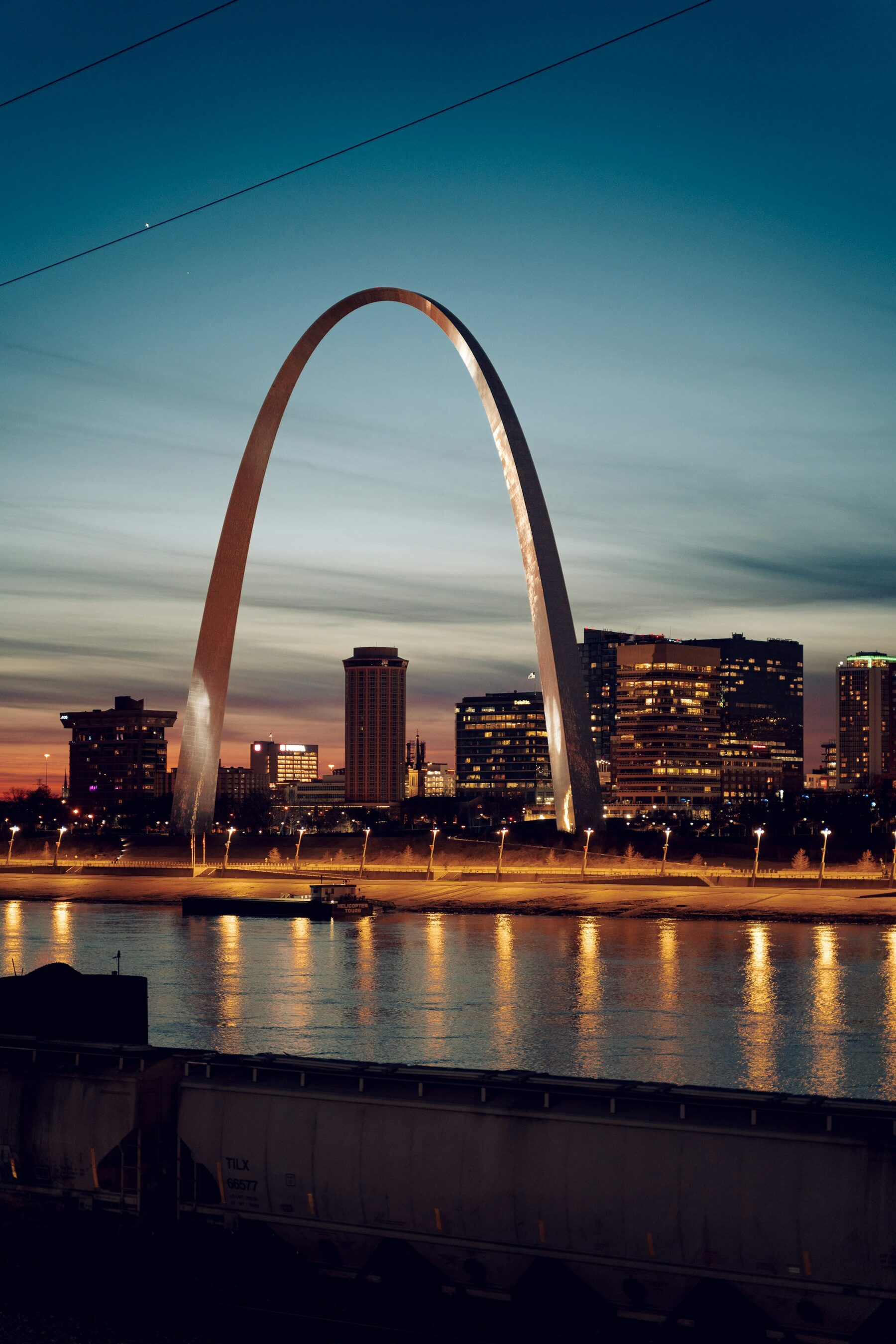 Gateway Arch Architecture Skyline At Sunset St. Louis City Saint Louis Missouri State USA United States