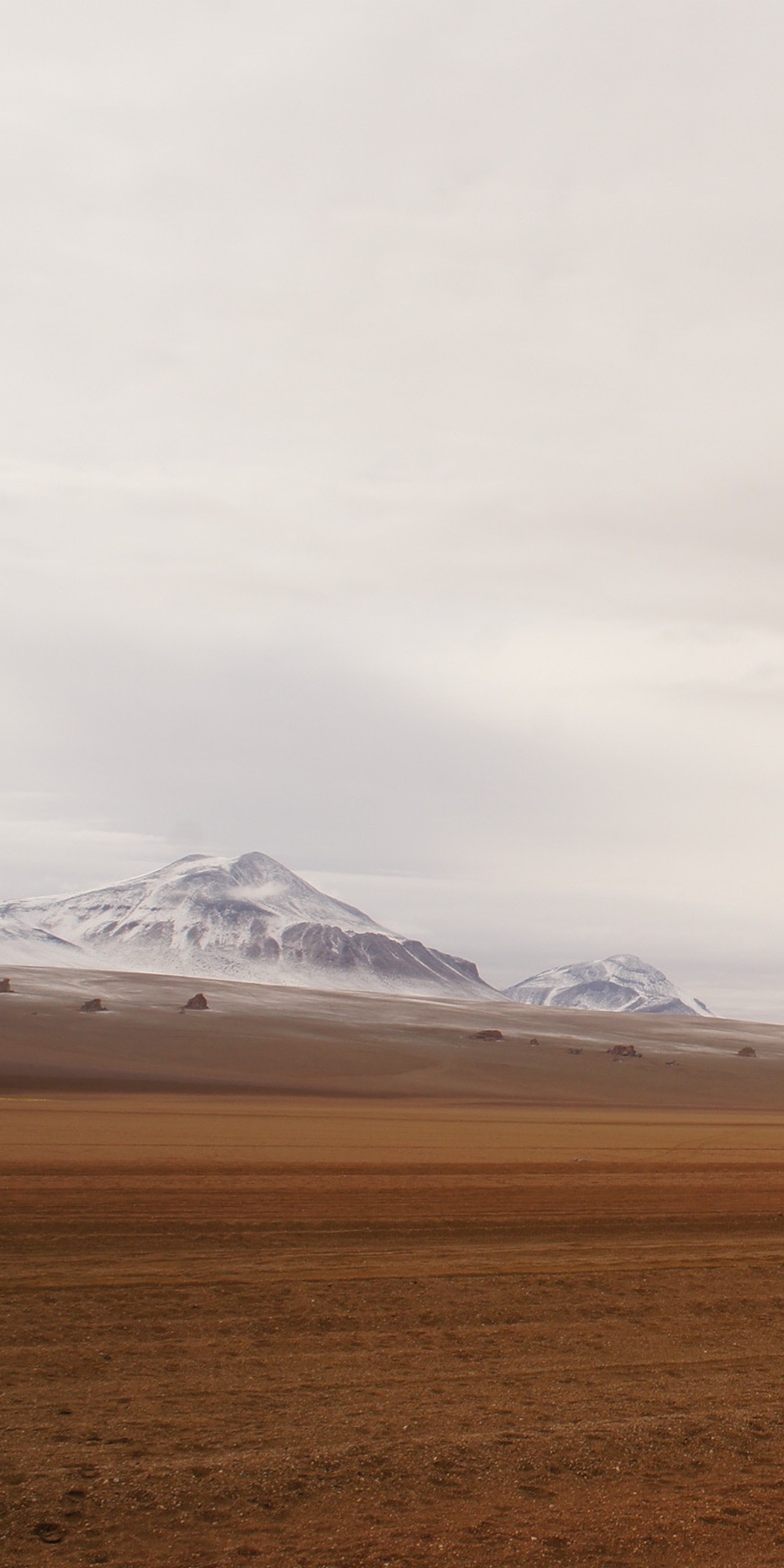 iPhone X Stock Snowcapped Mountains