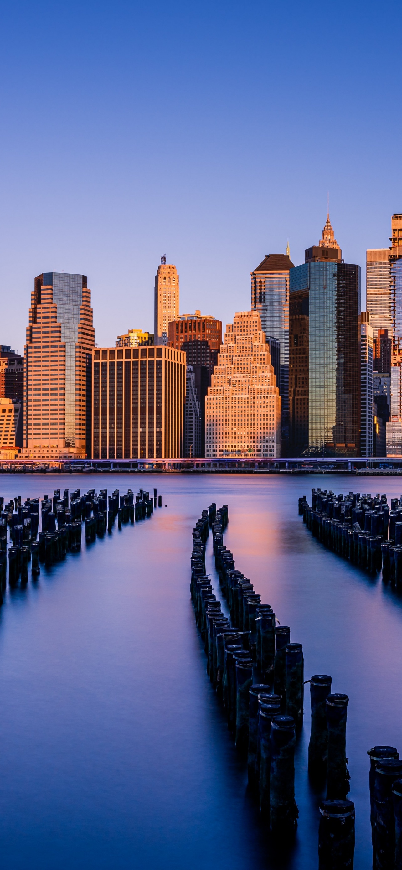 New York City Cityscape Daytime Top Best Trending Desktop Wallpapers Backgrounds And Screensavers For Apple iPhone And Google Android 4K 5K 6K HDR High Resolution High Definition