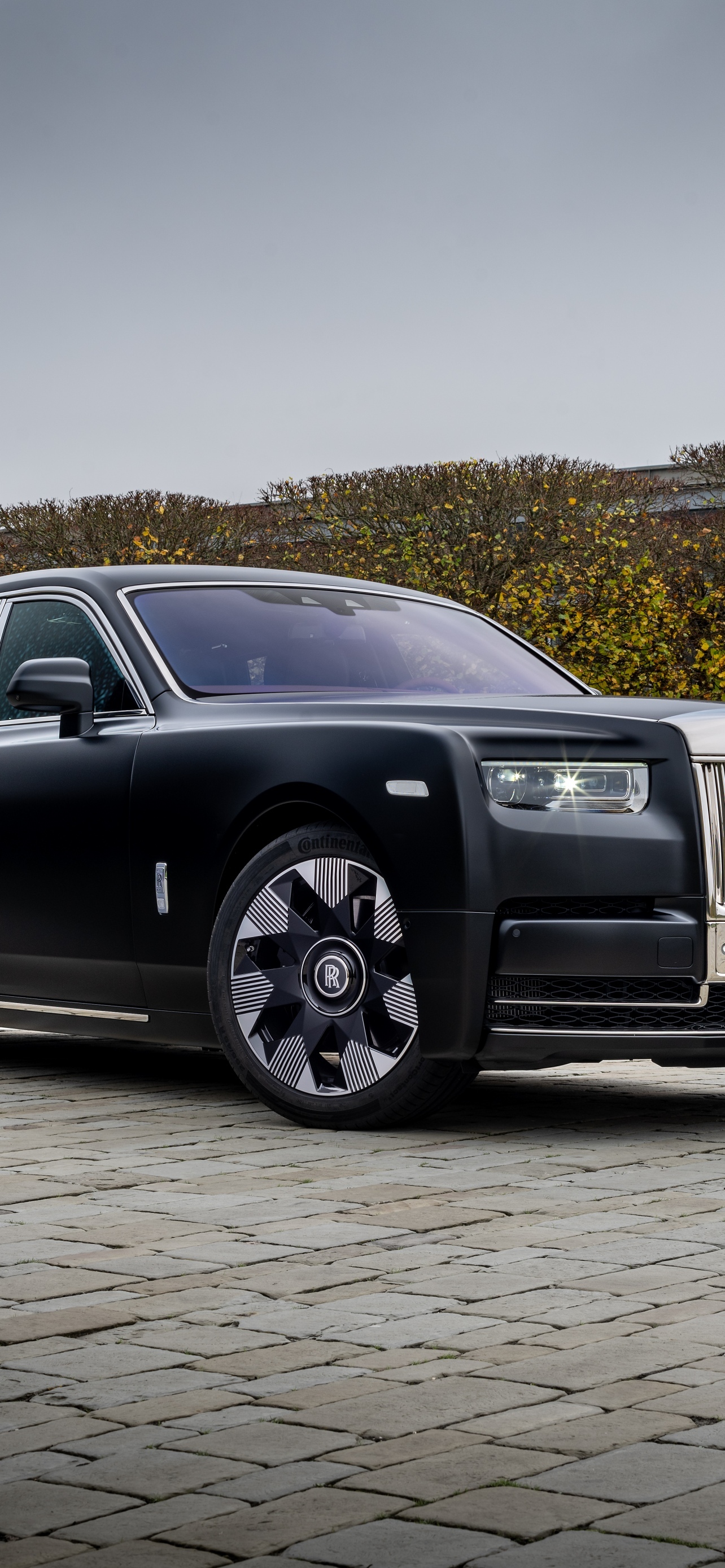 Rolls Royce Phantom Black 4K Most Popular Desktop Wallpapers 6K Backgrounds 8K Backdrops Screensaver Cover For iPhone And Android ULTRA HD High Resolution wallpaper for Apple iPhone, Apple Watch, Mac, iPad and Apple Watch