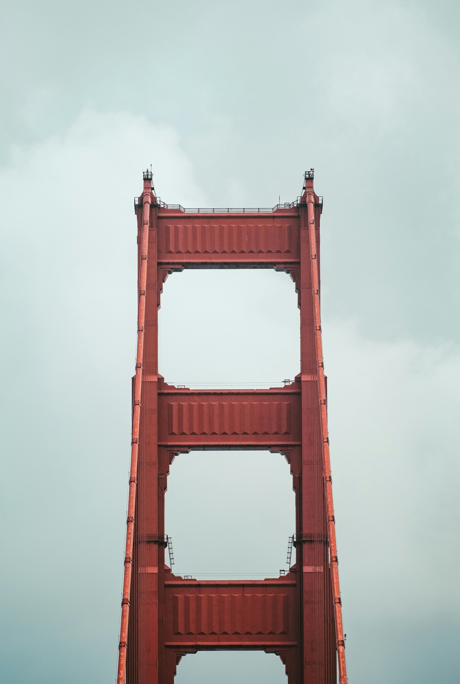 San Francisco Golden Gate Bridge California United States Of America USA Cloudy wallpaper for Apple iPhone, Apple Watch, Mac, iPad and Apple Watch