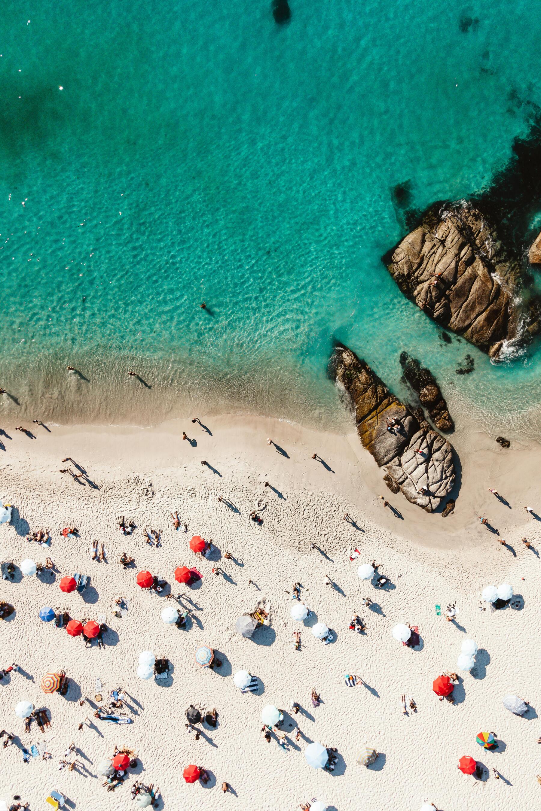 Stunning Whitesand Beach From Above With Rocks And People Tanning UltraHD Ultra HD 4K 8K 10K 12k 20k High Resolution HDR Highres Desktop Wallpapers For iPhone And Android wallpaper for Apple iPhone, Apple Watch, Mac, iPad and Apple Watch