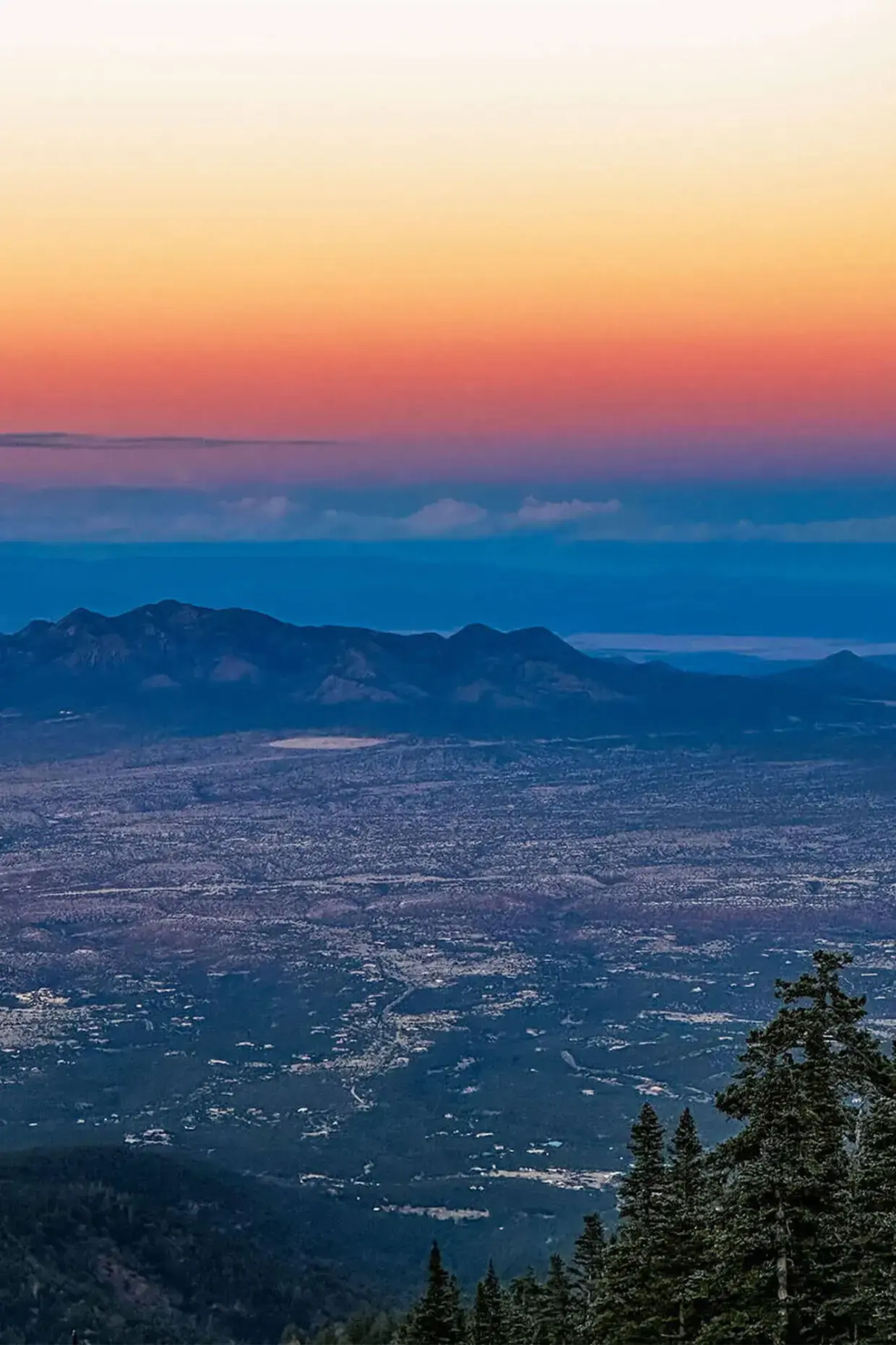 Vibrant Colorful Most Popular Sunset Of Albuquerque County Town New Mexico State USA United States Small Towns