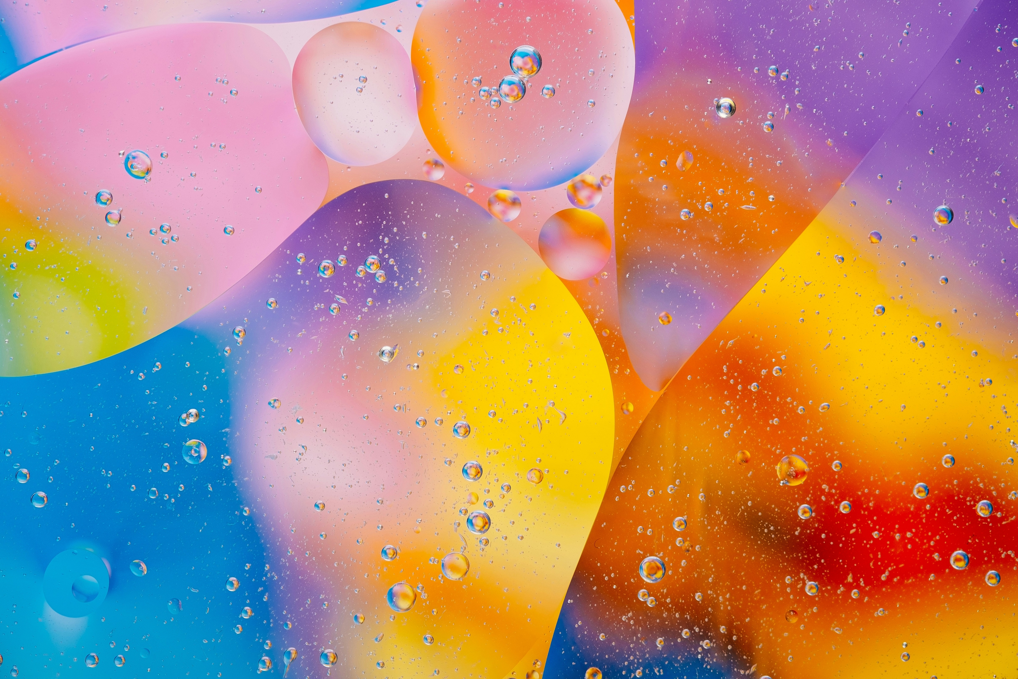 Colorful Water Droplets Creative Photography Gradient Realistic