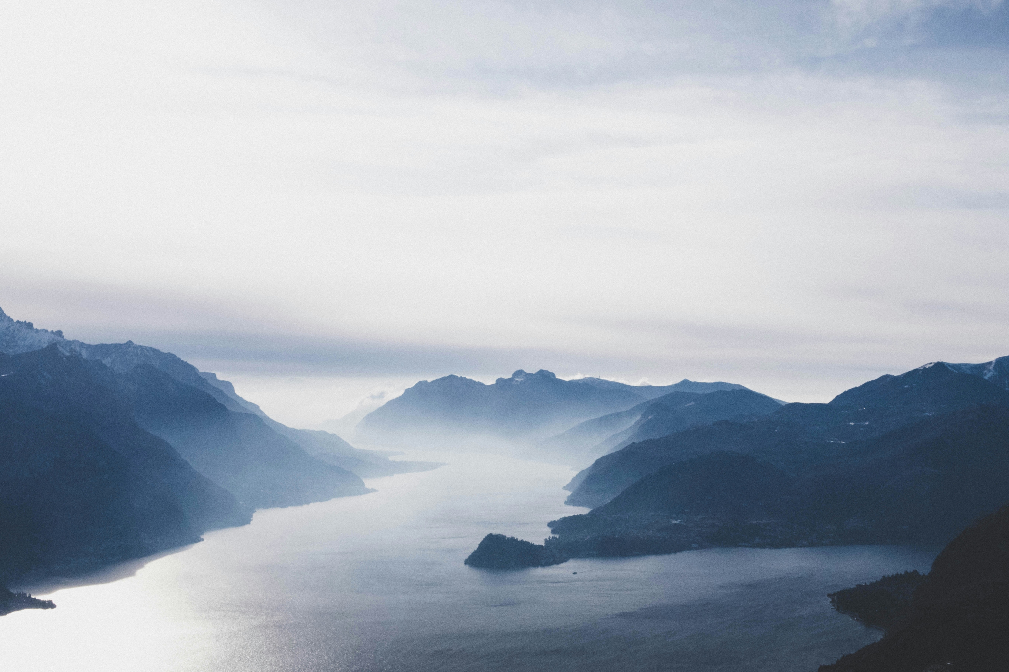 Foggy Morning In The Mountains HDR wallpaper for Apple iPhone, Apple Watch, Mac, iPad and Apple Watch