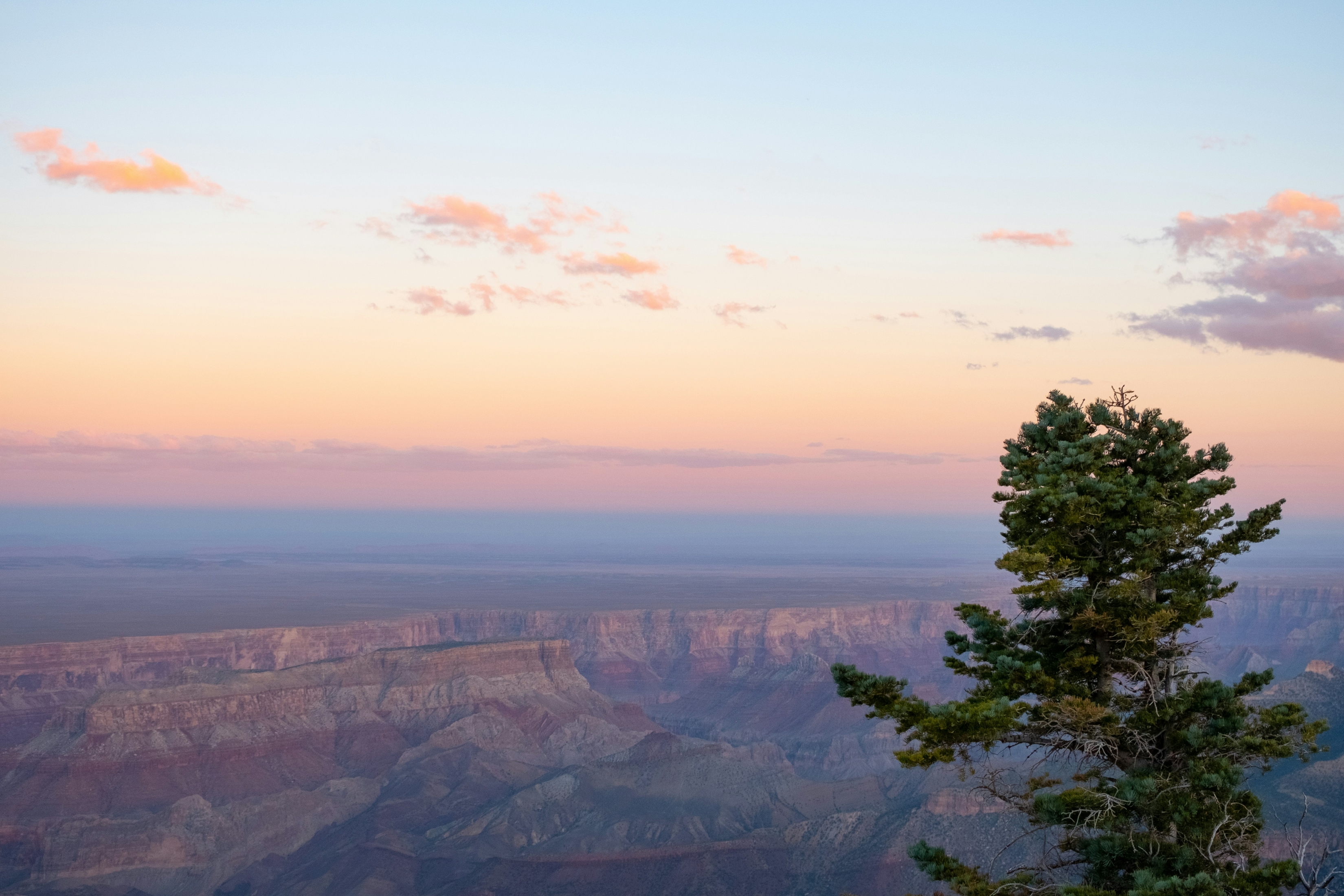 Grand Canyon Nevada Desert Cliffs 4K HD wallpaper for Apple iPhone, Apple Watch, Mac, iPad and Apple Watch