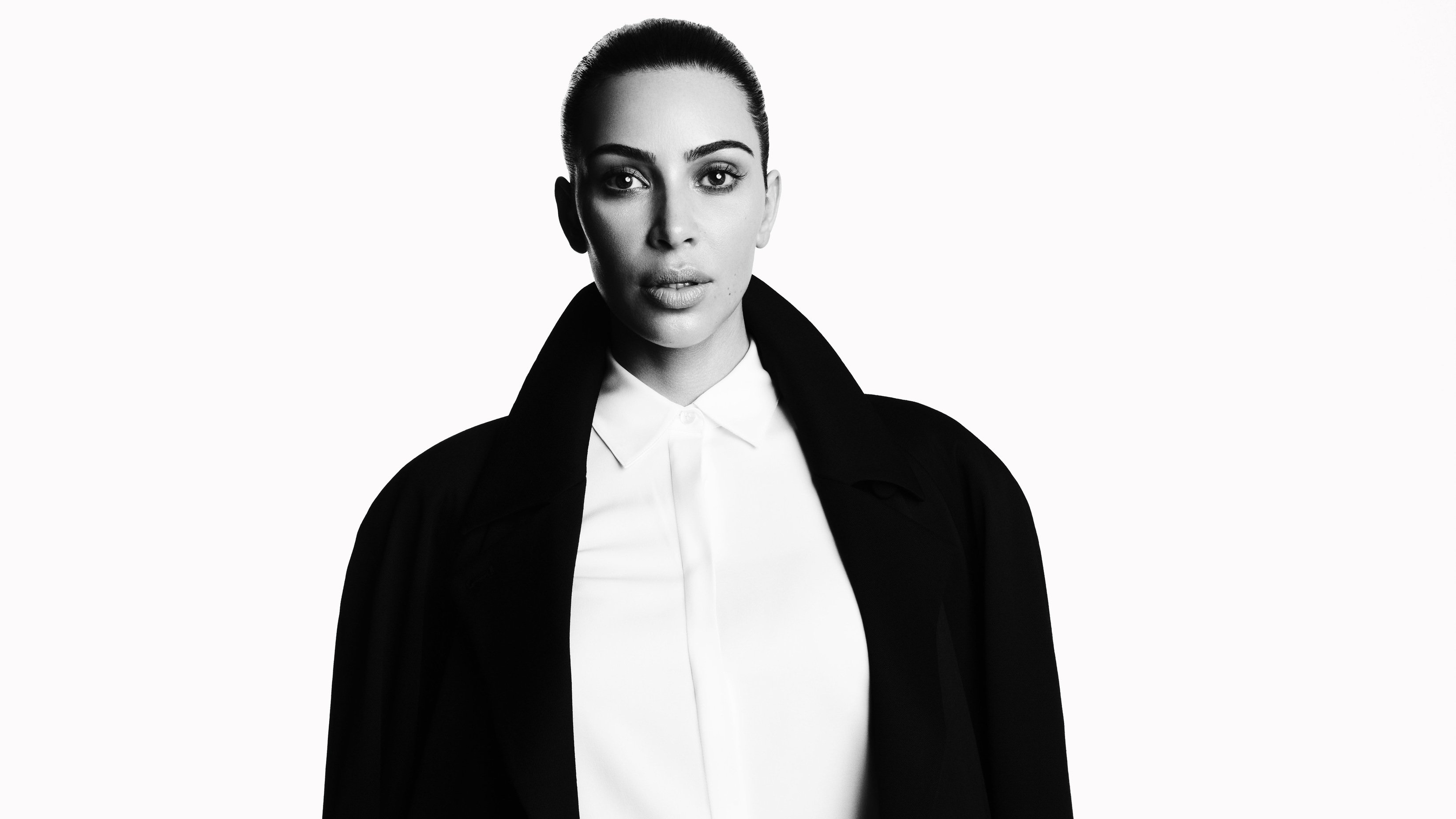 Kim Kardashian 5K Monochrome Black And White Beautiful wallpaper for Apple iPhone, Apple Watch, Mac, iPad and Apple Watch