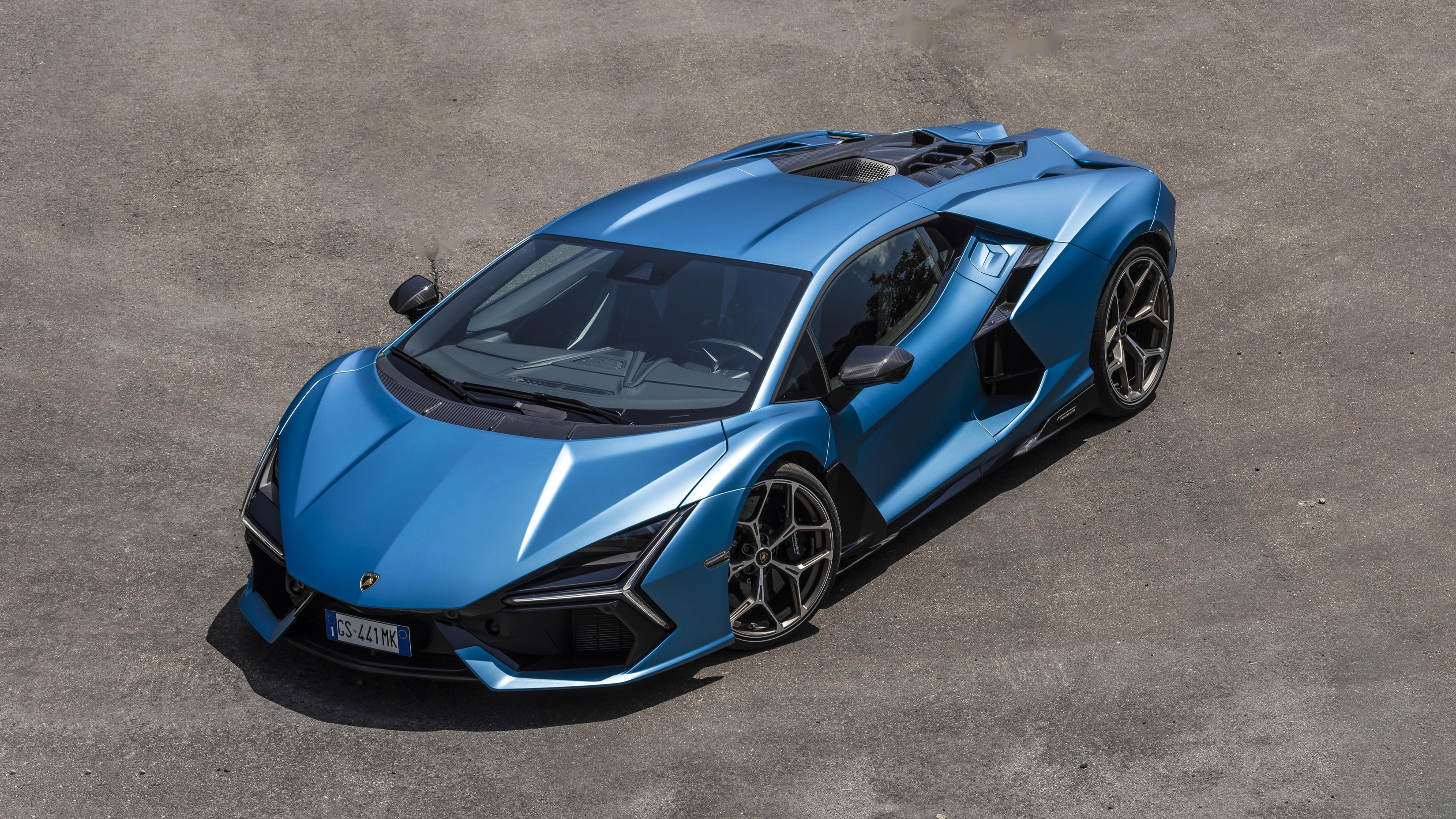 Lamborghini Temerario 8K Popular 8K HDR Desktop Wallpaper Background Images For Apple MacBook Air MacBook Pro iMac Windows PC And Linux Computers 4K High-resolution