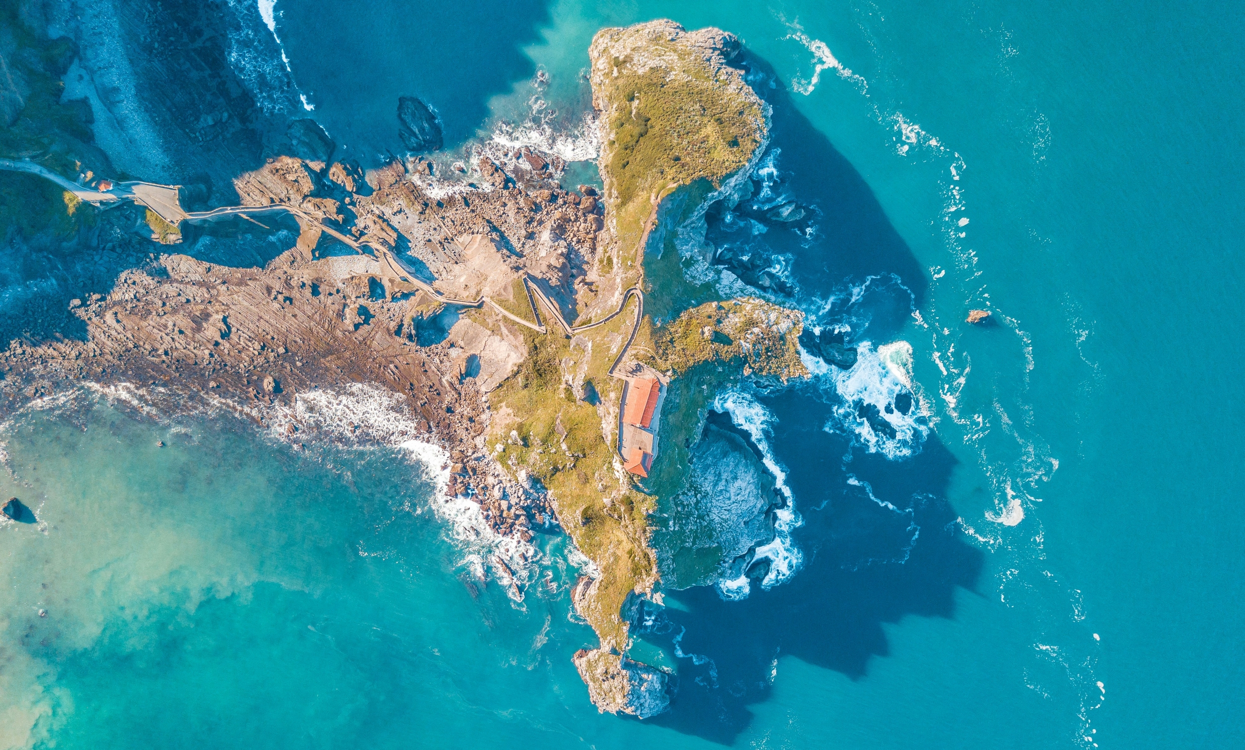 Small Island From Above On A Sunny Day wallpaper for Apple iPhone, Apple Watch, Mac, iPad and Apple Watch