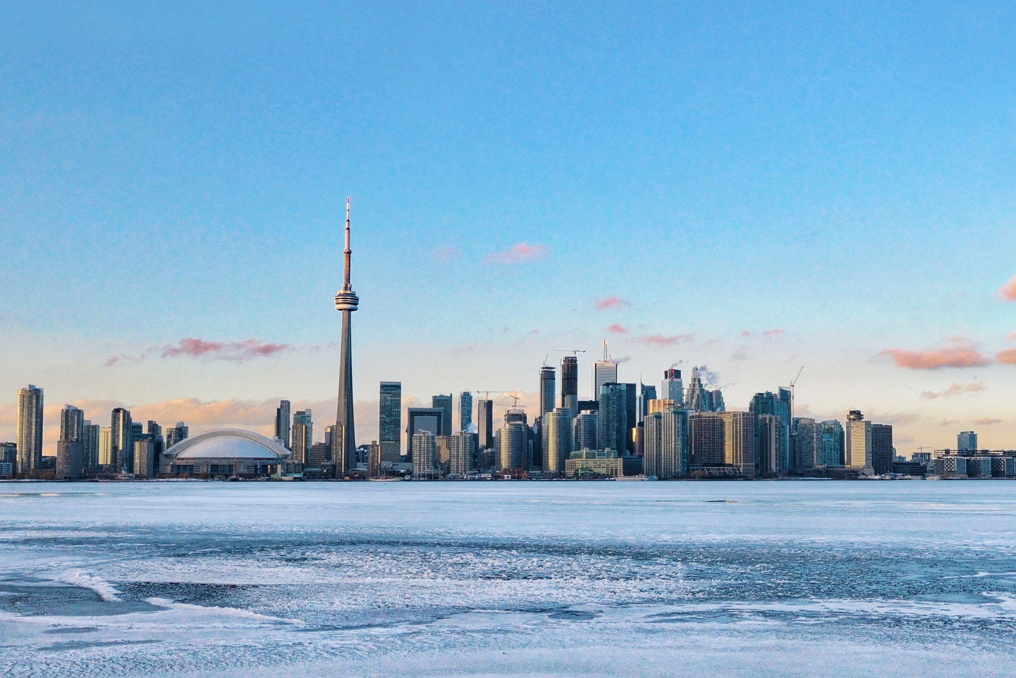 Toronto City Lake Ontario Canada CN Tower Skyline wallpaper for Apple iPhone, Apple Watch, Mac, iPad and Apple Watch