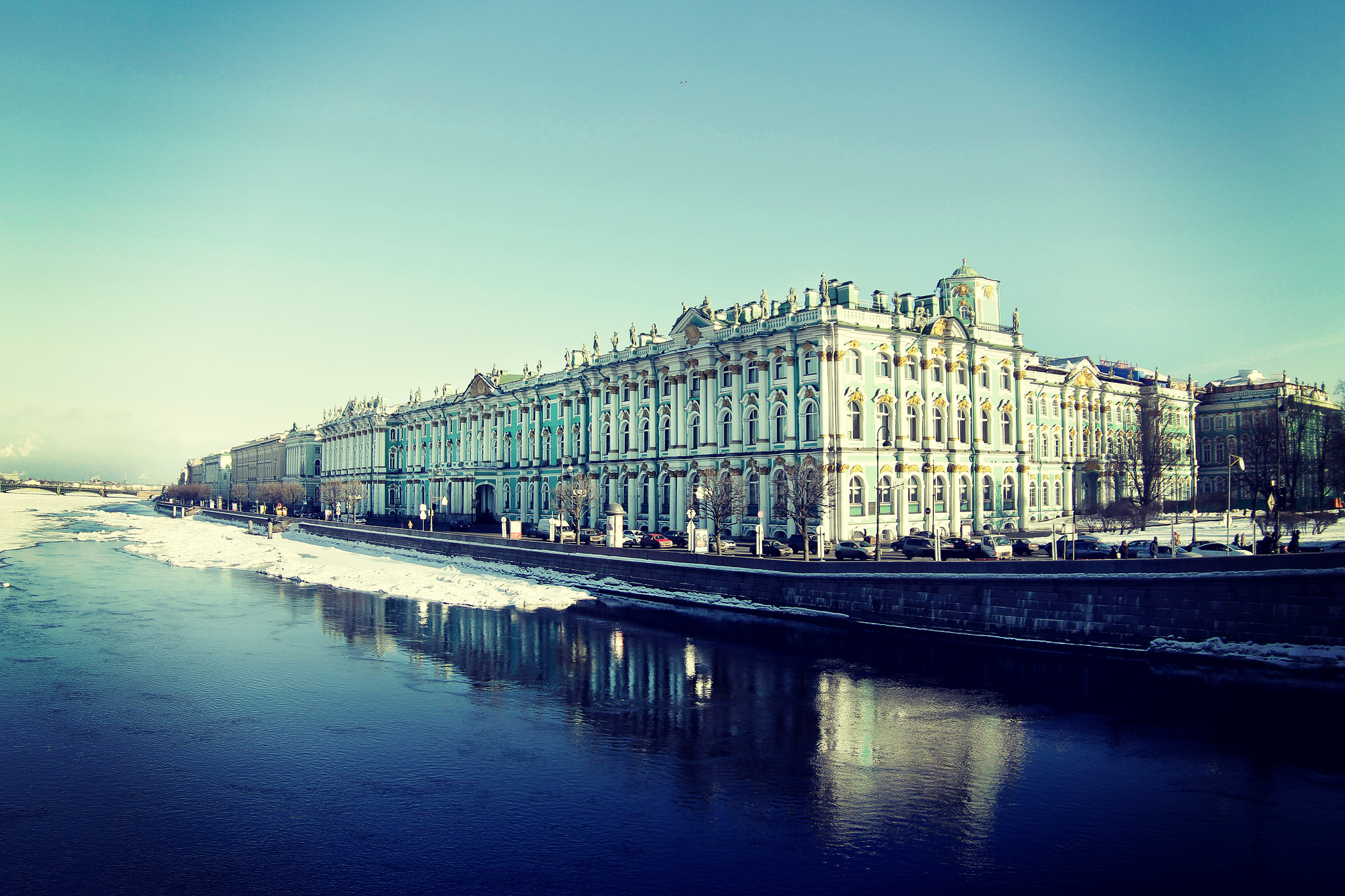 Waterfront White Homes Saint Petersburg Russia St. Petersburg Soviet Union Style Architecture wallpaper for Apple iPhone, Apple Watch, Mac, iPad and Apple Watch